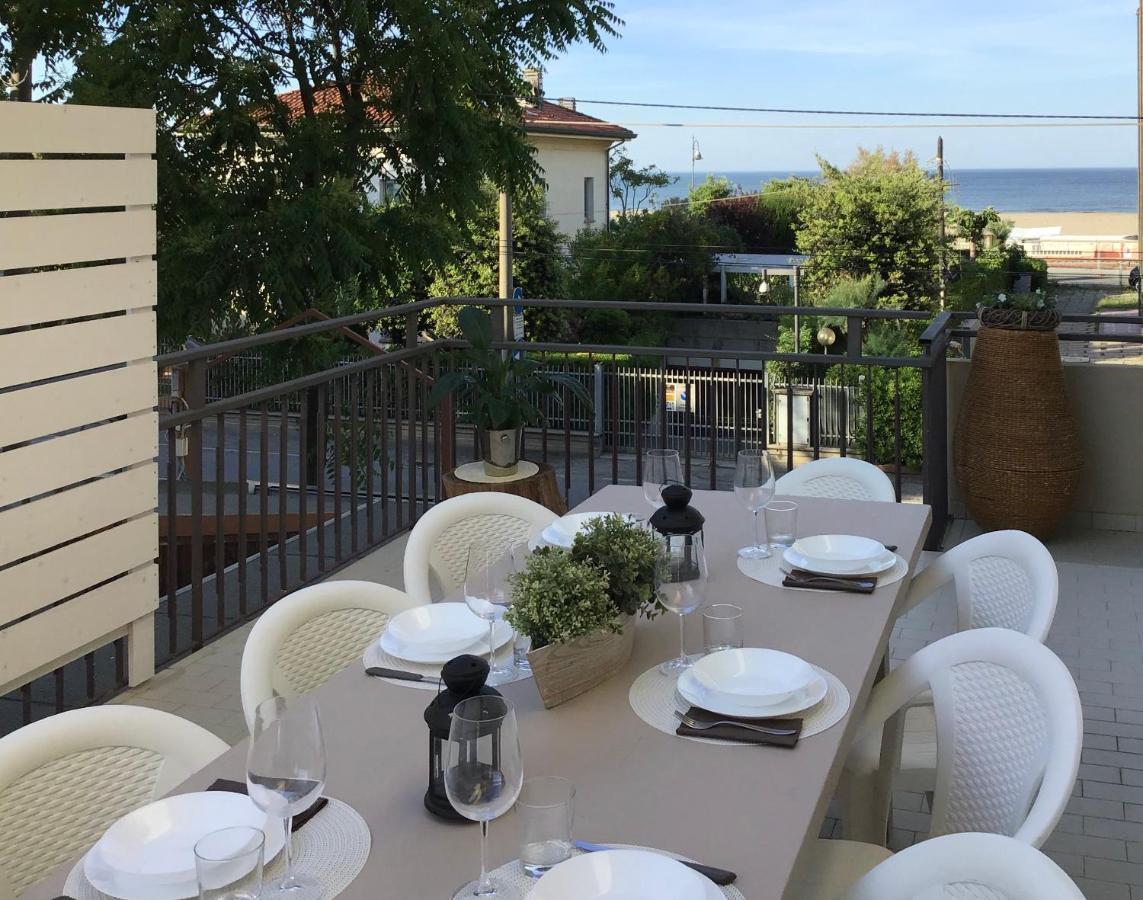 Ferienwohnung Stella Di Mare Rimini Exterior foto